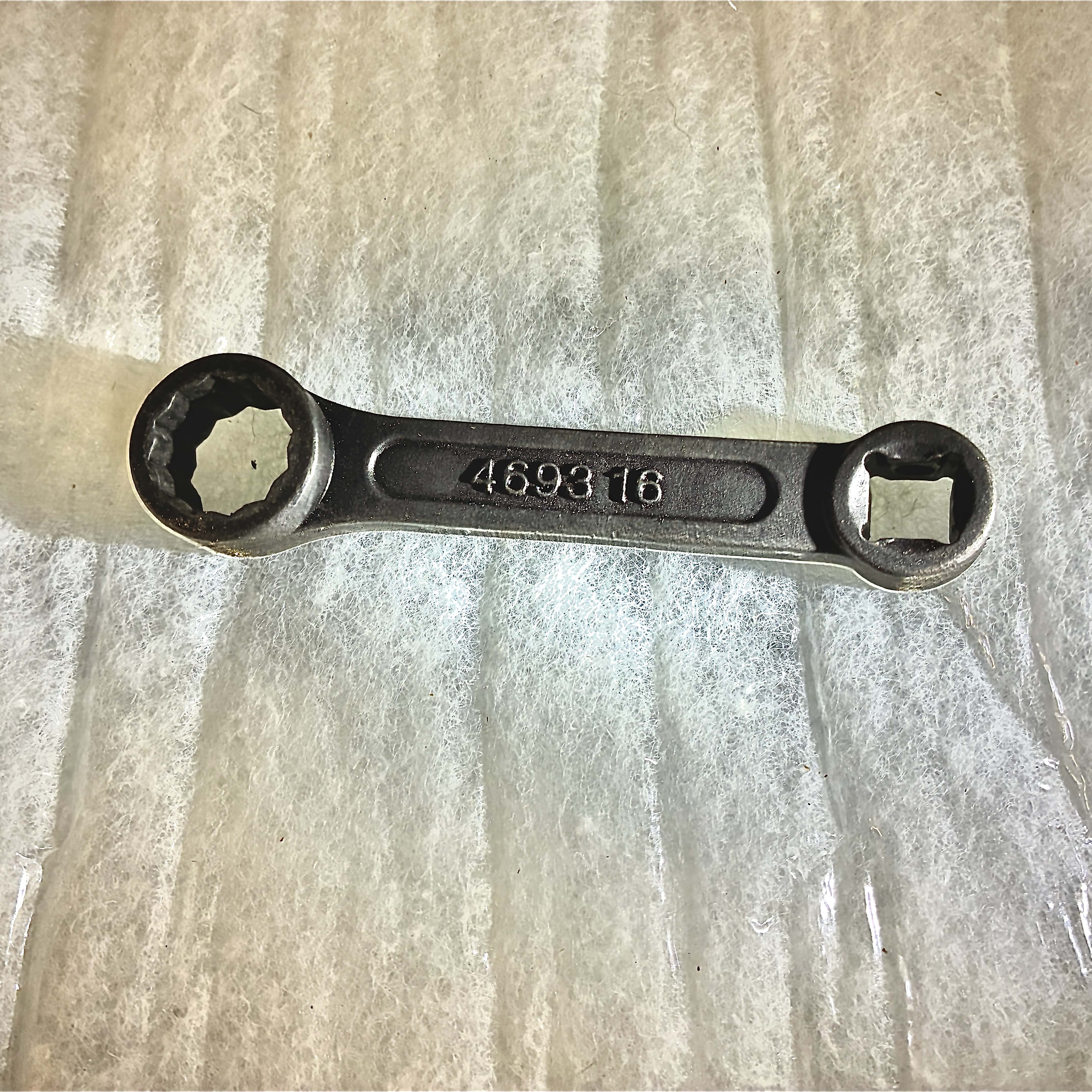 Tool needed to replace motor mounts